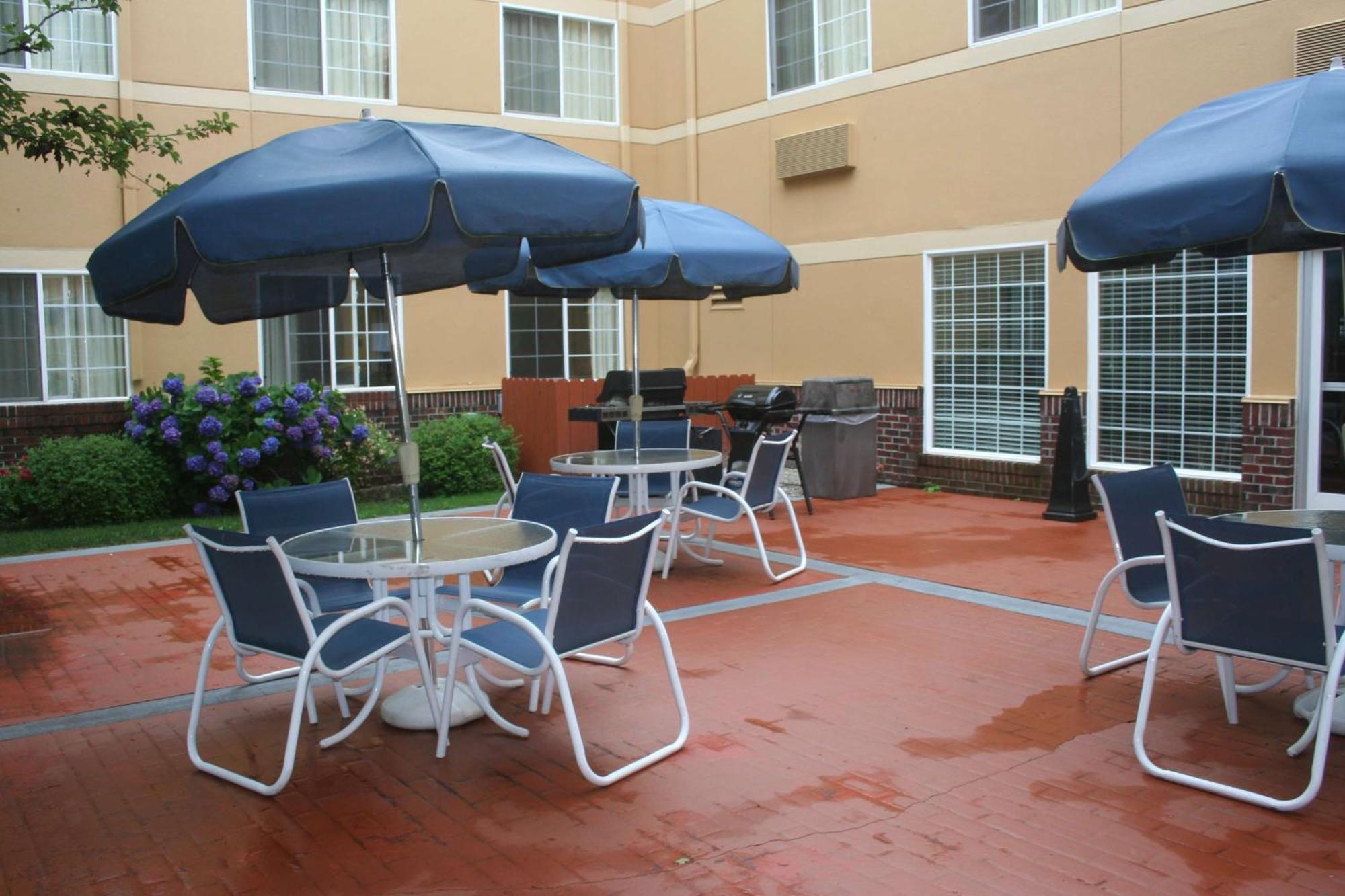 Extended Stay America Select Suites - Providence - Airport Warwick Ngoại thất bức ảnh