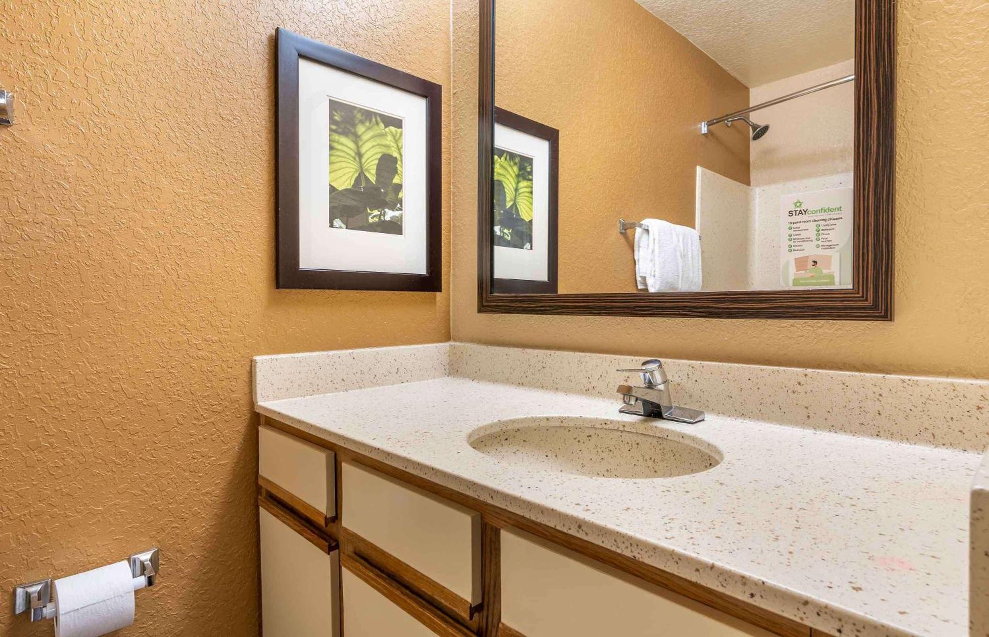Extended Stay America Select Suites - Providence - Airport Warwick Ngoại thất bức ảnh
